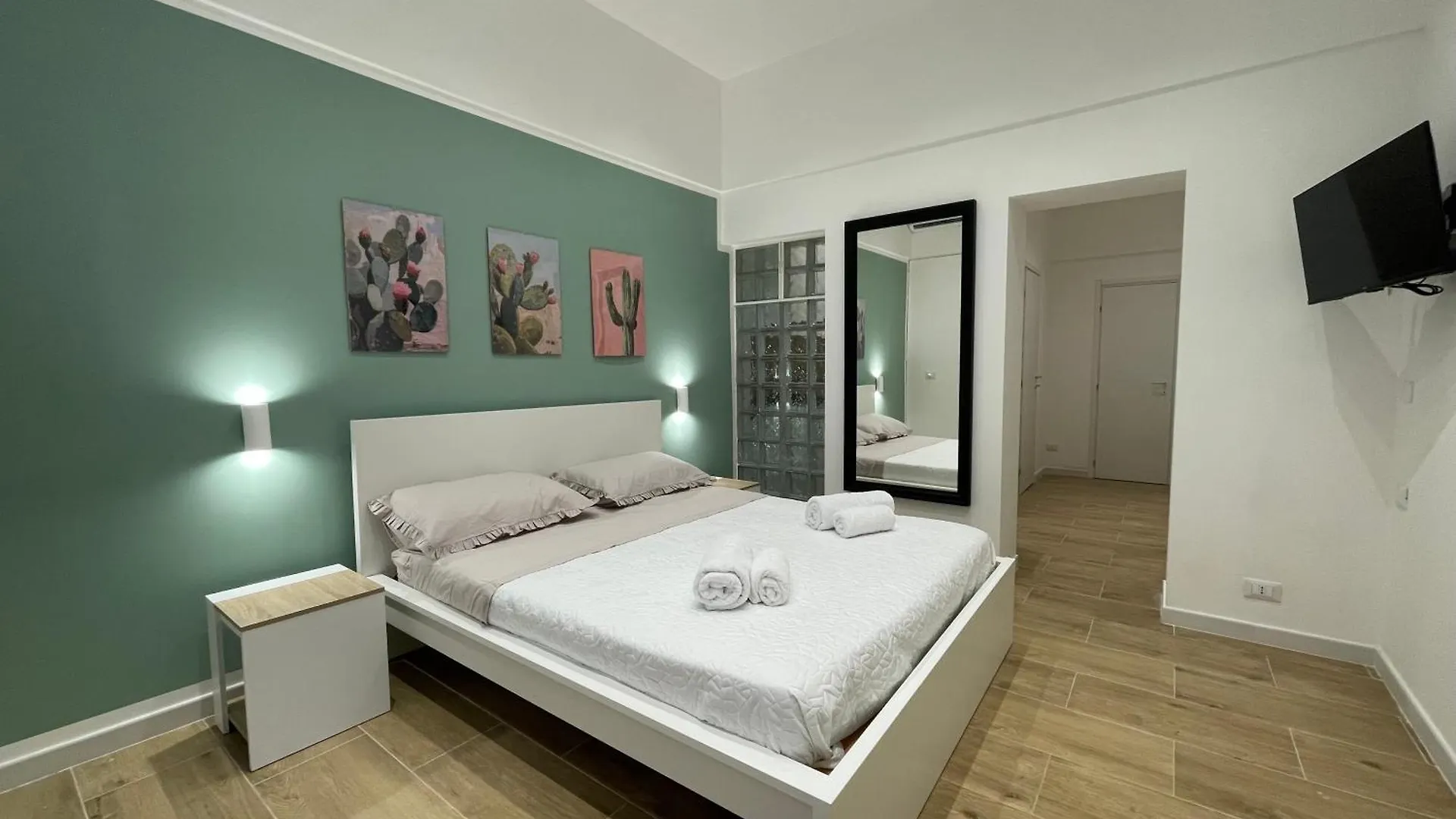 La Quas At Hotell Palermo 0*,  Italien
