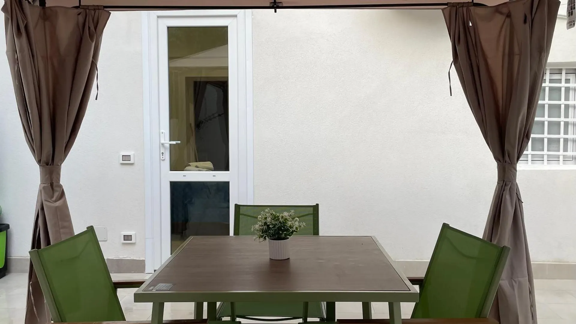 Guest house La Quas At Hotel Palermo Italy